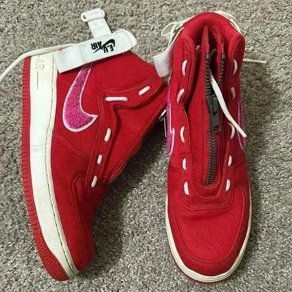 Nike